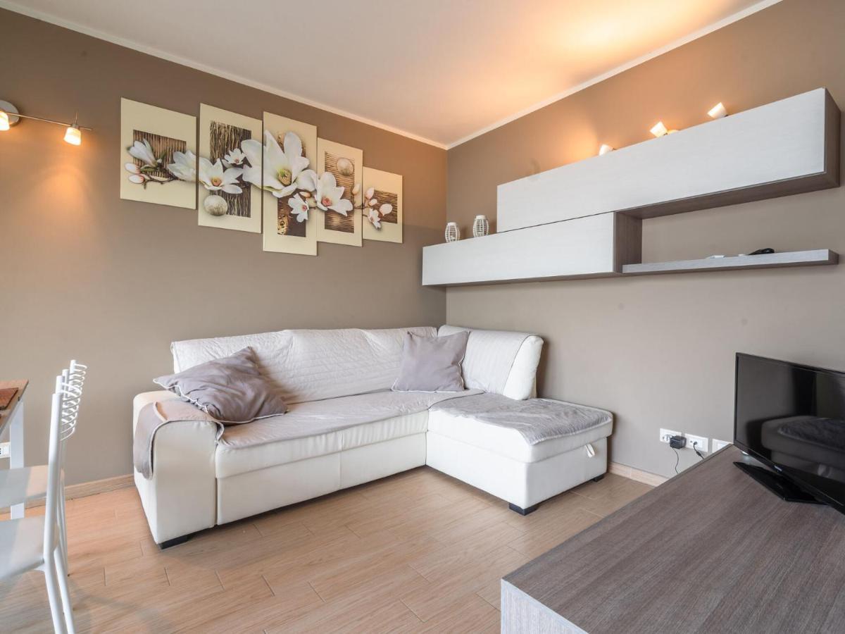 Luxurious Apartment in Marone overlooking lake Iseo Buitenkant foto